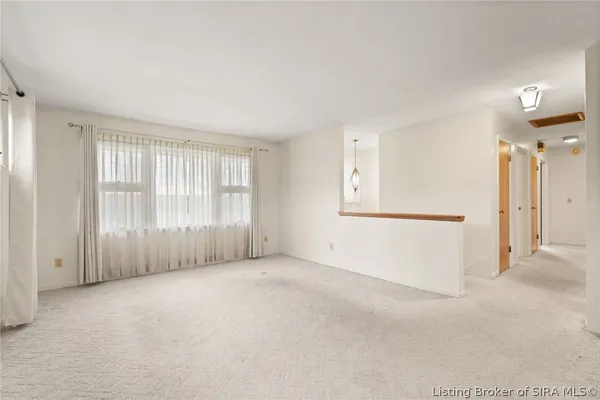 $259,900 | 965 Woodland Avenue, Corydon, IN 47112