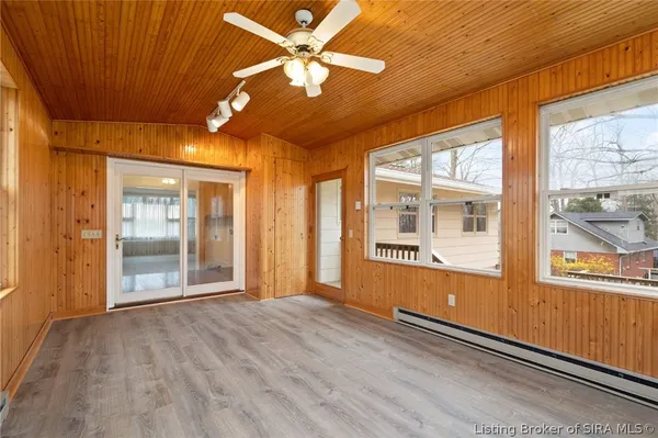 $259,900 | 965 Woodland Avenue, Corydon, IN 47112