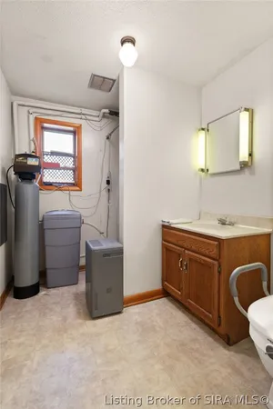 $259,900 | 965 Woodland Avenue, Corydon, IN 47112