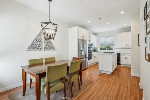 $7,500 | 221 South Francisca Avenue, Unit A, Redondo Beach, CA 90277