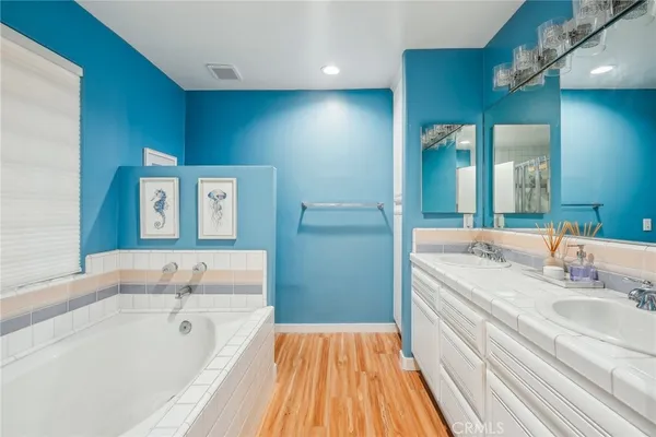 $7,500 | 221 South Francisca Avenue, Unit A, Redondo Beach, CA 90277