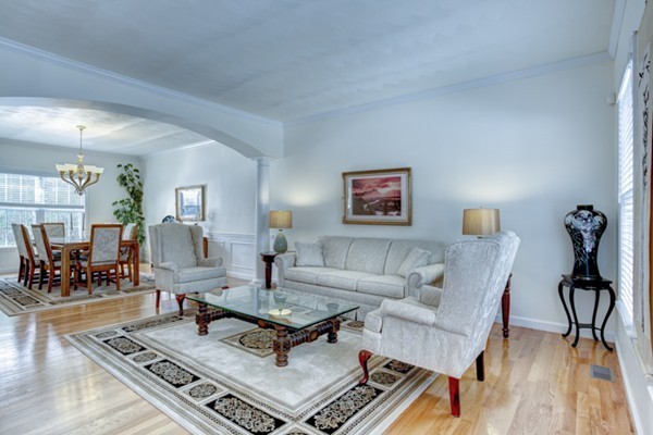 7 Ridgeview Road Franklin, MA 02038 - Photo 8 of 30 Gallery Image 8