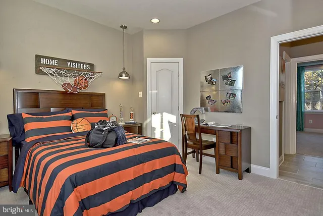 $853,000 | Gwynndale Drive, Clinton, MD 20735