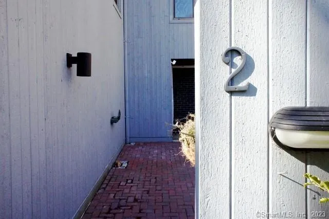 $2,900 | 2 Juneberry Lane, Unit 2, Ridgefield, CT 06877