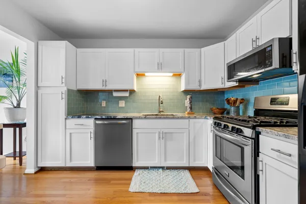 $335,000 | 584 Liberty Pointe Drive, Ann Arbor, MI 48103