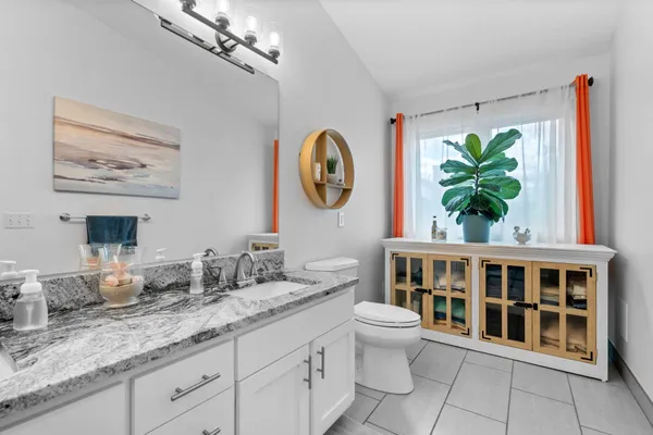$335,000 | 584 Liberty Pointe Drive, Ann Arbor, MI 48103