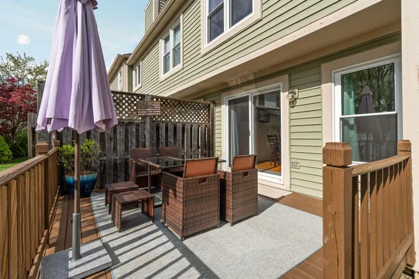 $335,000 | 584 Liberty Pointe Drive, Ann Arbor, MI 48103