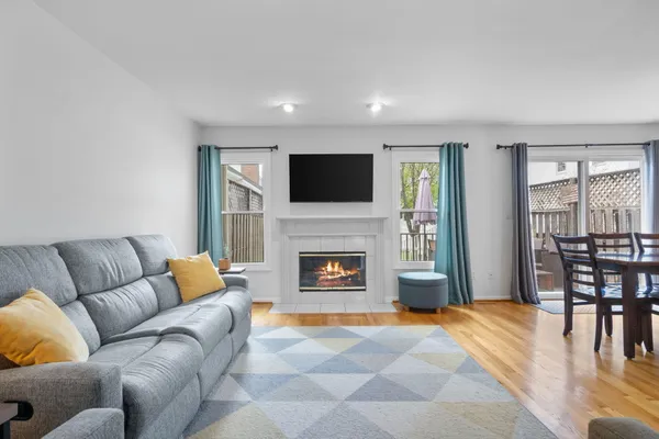 $335,000 | 584 Liberty Pointe Drive, Ann Arbor, MI 48103