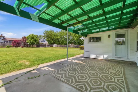 $300,000 | 1522 North Hillside Avenue, Berkeley, IL 60163