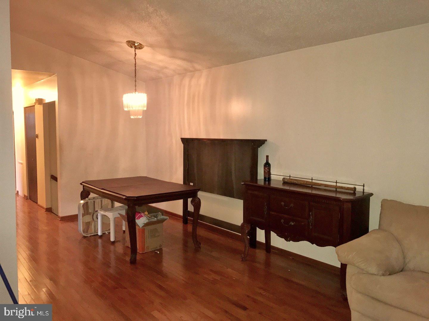 3658 Chesterfield Road Philadelphia, PA 19114 - Photo 5 of 25 Dining Room