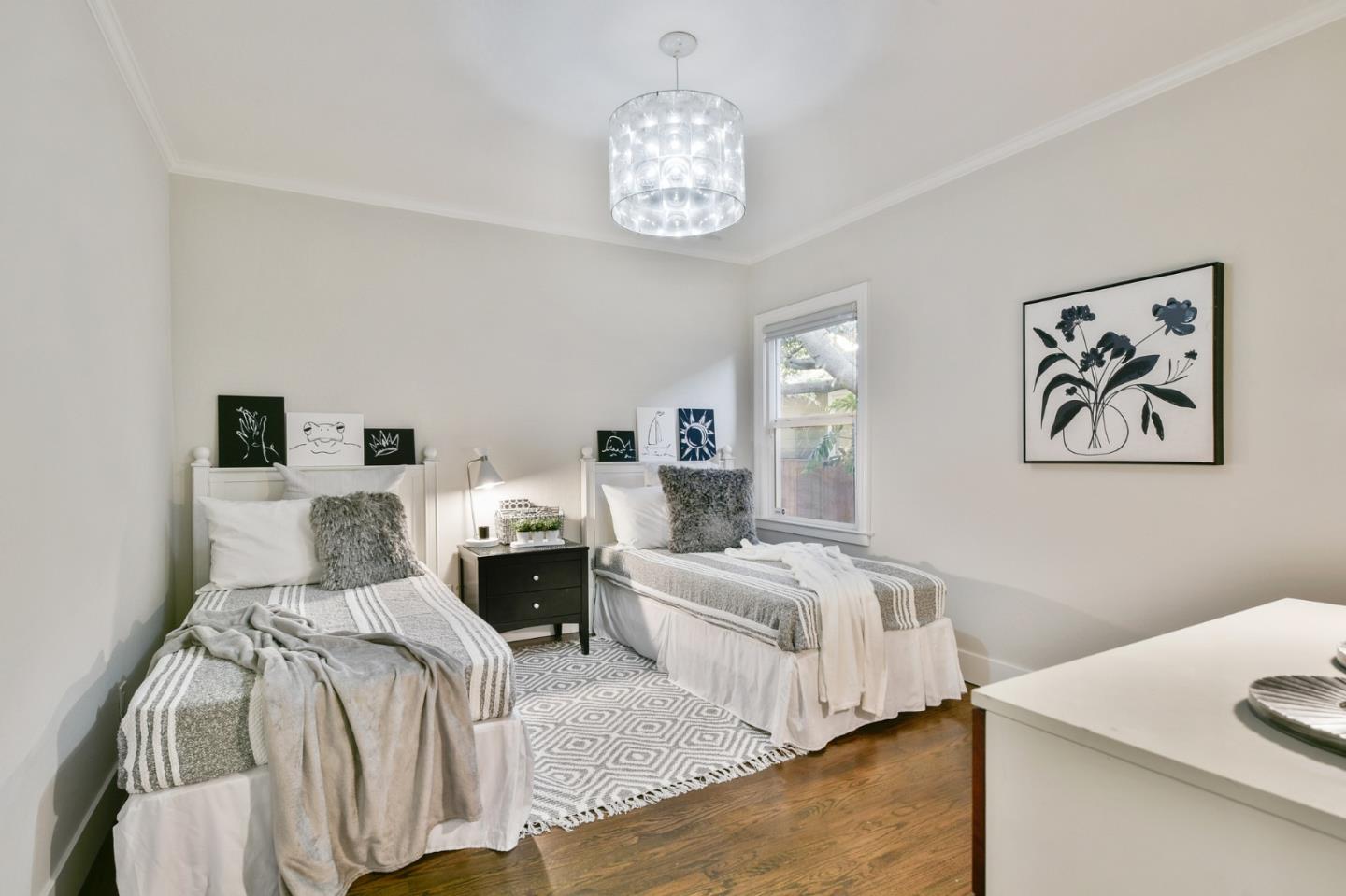 232 Bancroft Road Burlingame, CA 94010 - Photo 46 of 69 a bedroom with a bed and a table