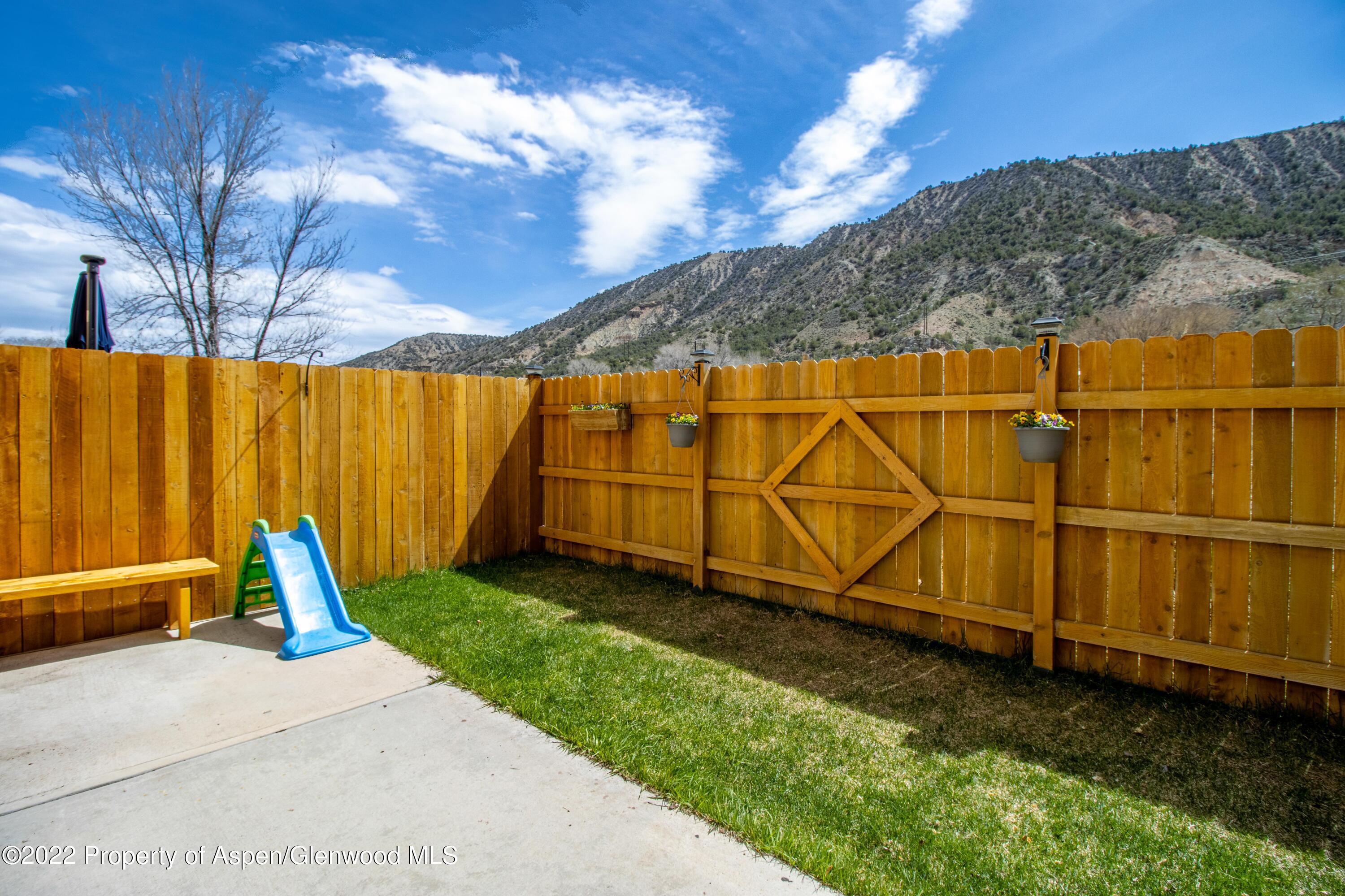227 South 9th Street Rifle, CO 81650 - Photo 5 of 14 3