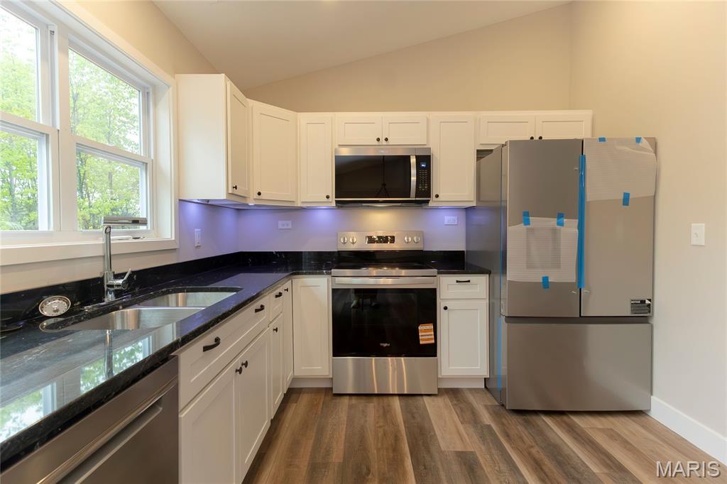 1719 Rue Orleans Bonne Terre, MO 63628 - Photo 9 of 29