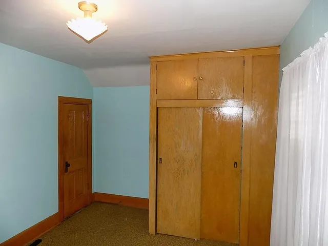 $1 | 21599 170th Street, Sleepy Eye, MN 56085