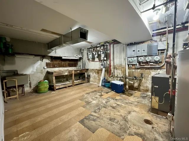 $1,600,000 | 42-23 68th Street | Woodside