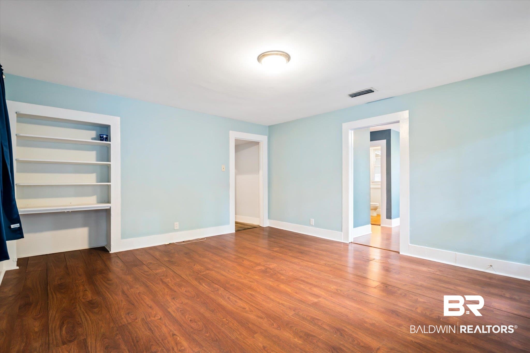 2561 Spring Hill Avenue Mobile, AL 36607 - Photo 11 of 23