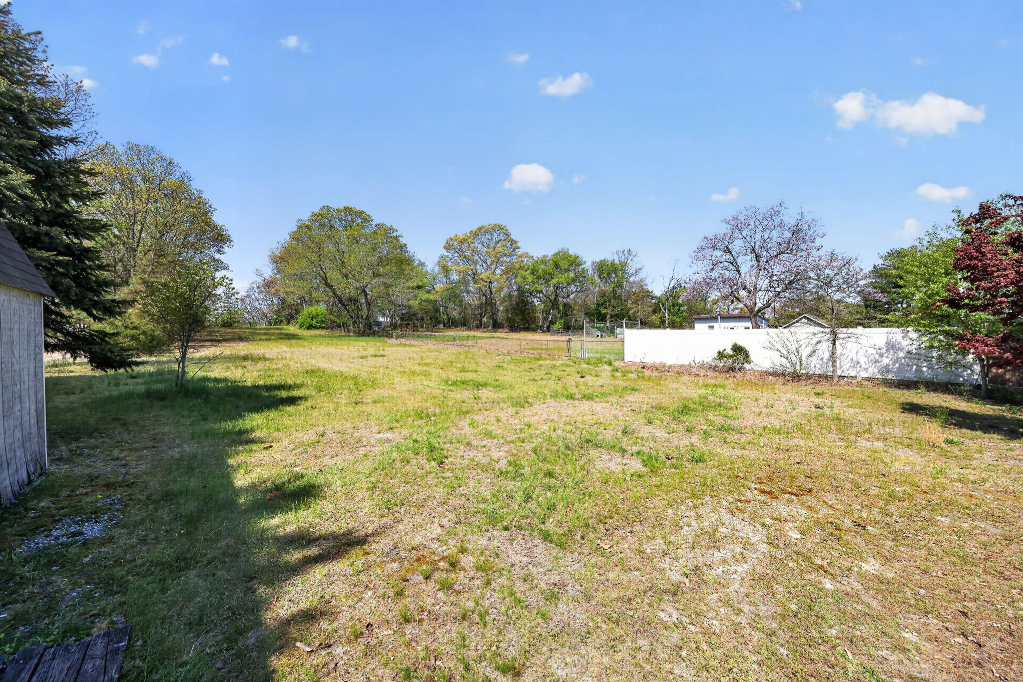 448 North Chew Road Hammonton, NJ 08037 - Photo 10 of 16 Back yard