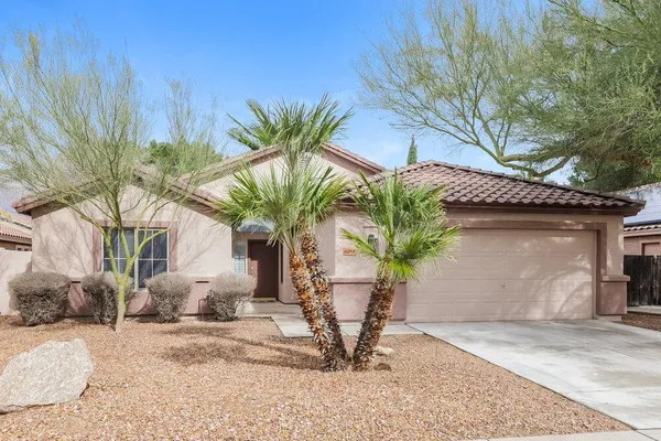 $2,575 | 6794 West Quail Avenue, Glendale, AZ 85308
