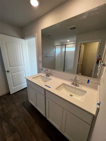 $1,750 | 320 Belmont Place, Lockhart, TX 78644