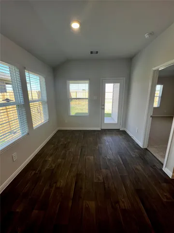 $1,750 | 320 Belmont Place, Lockhart, TX 78644