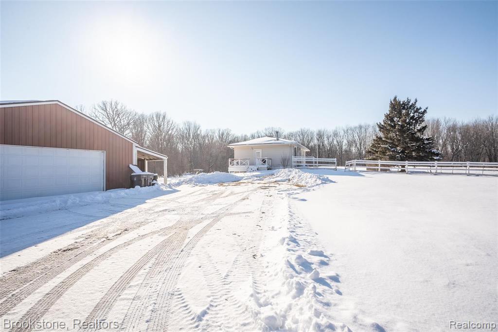 4909 West Schafer Road Pinckney, MI 48169 - Photo 26 of 40
