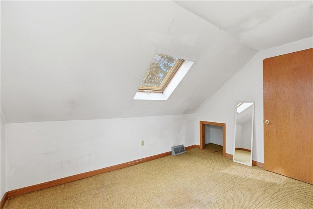 8 Cary Road Plymouth, MA 02360 - Photo 26 of 42