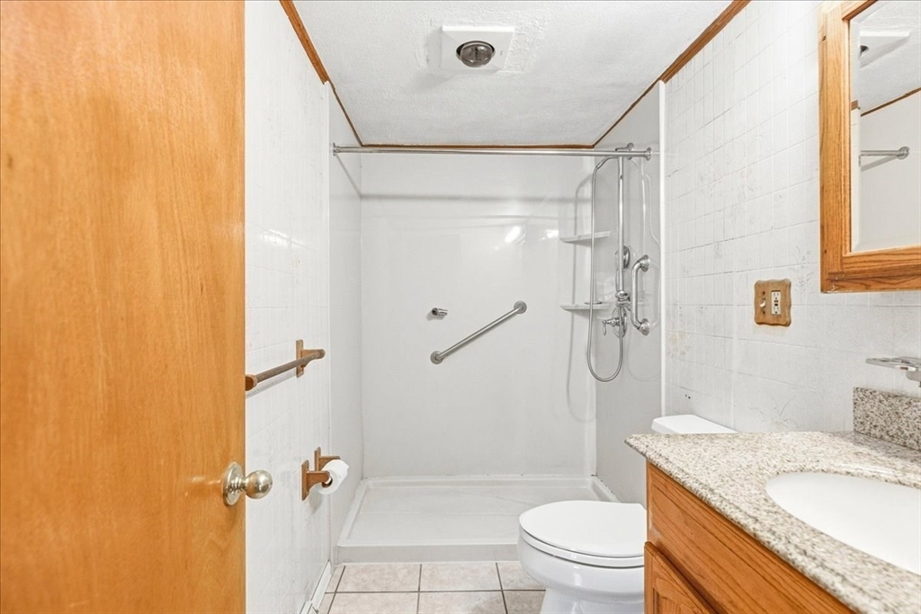 8 Cary Road Plymouth, MA 02360 - Photo 31 of 42