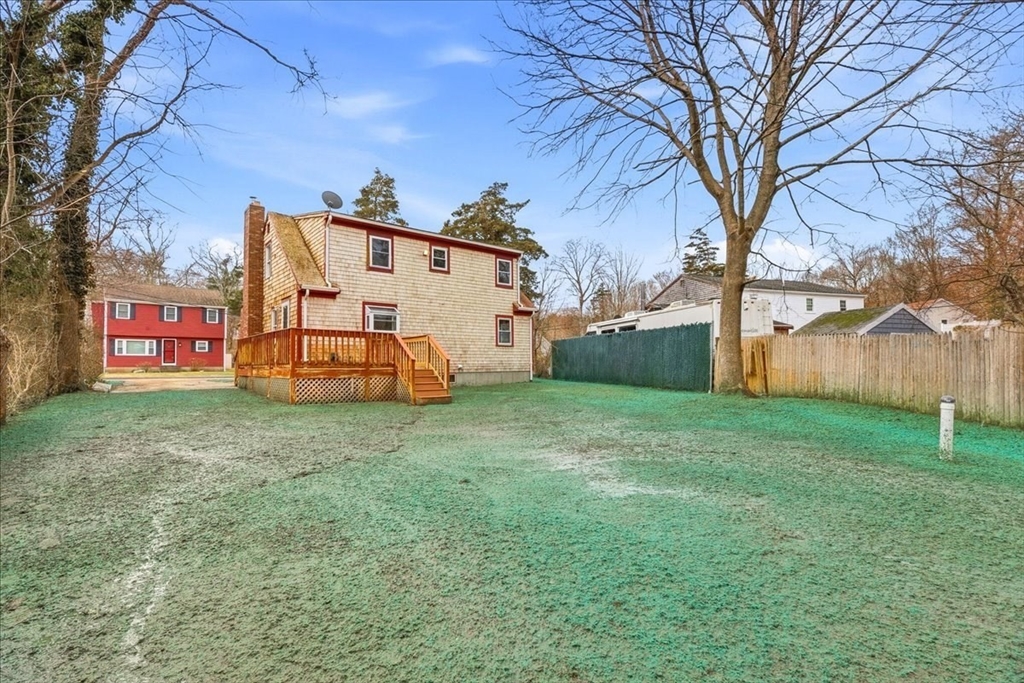 8 Cary Road Plymouth, MA 02360 - Photo 36 of 42