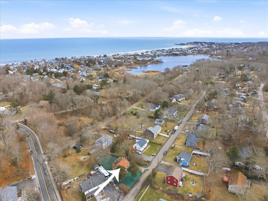 8 Cary Road Plymouth, MA 02360 - Photo 4 of 42