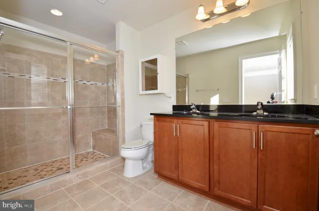 $3,900 | 3053 Waterloo Lane, Fairfax, VA 22031