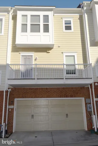 $3,900 | 3053 Waterloo Lane, Fairfax, VA 22031