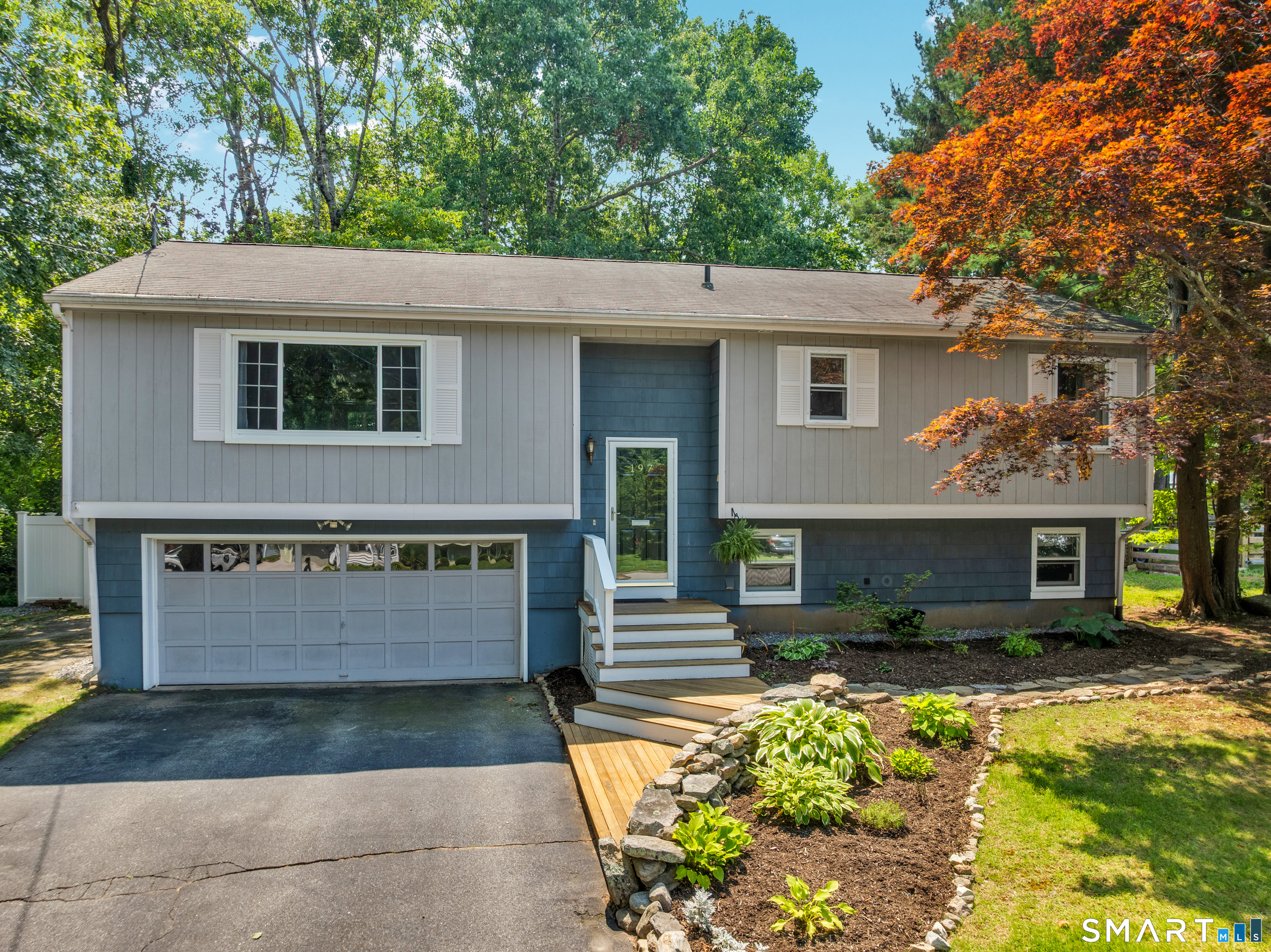 197 Breezy Knoll Road Groton, CT 06355 - Photo 1 of 40 Gallery Image 1