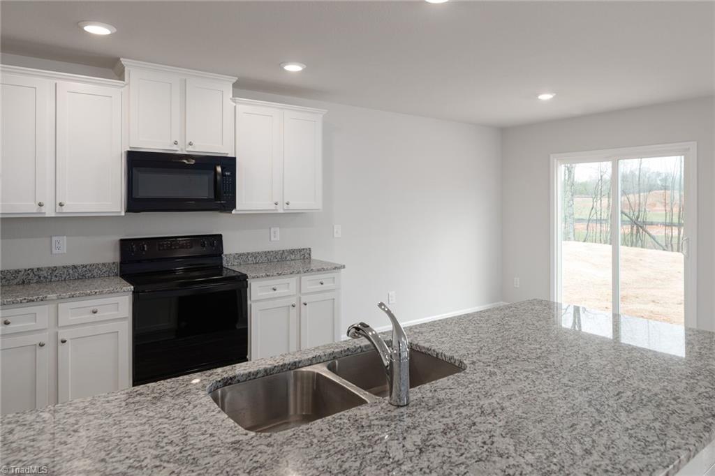 2106 Ram Road Greensboro, NC 27405 - Photo 14 of 25