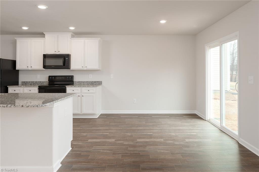 2106 Ram Road Greensboro, NC 27405 - Photo 8 of 25