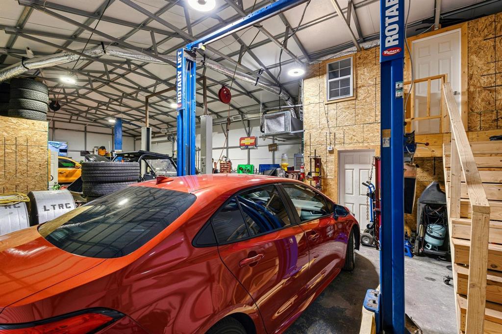 1517 Bennett Road Howe, TX 75459 - Photo 34 of 40 View of garage