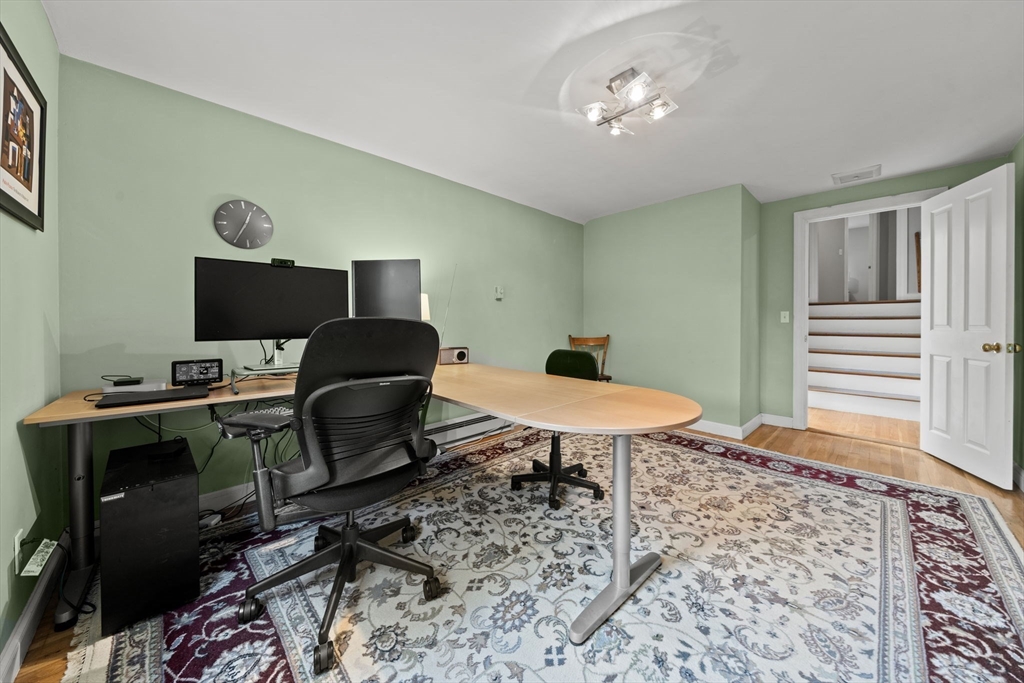 7 Trickett Road Lynnfield, MA 01940 - Photo 19 of 37