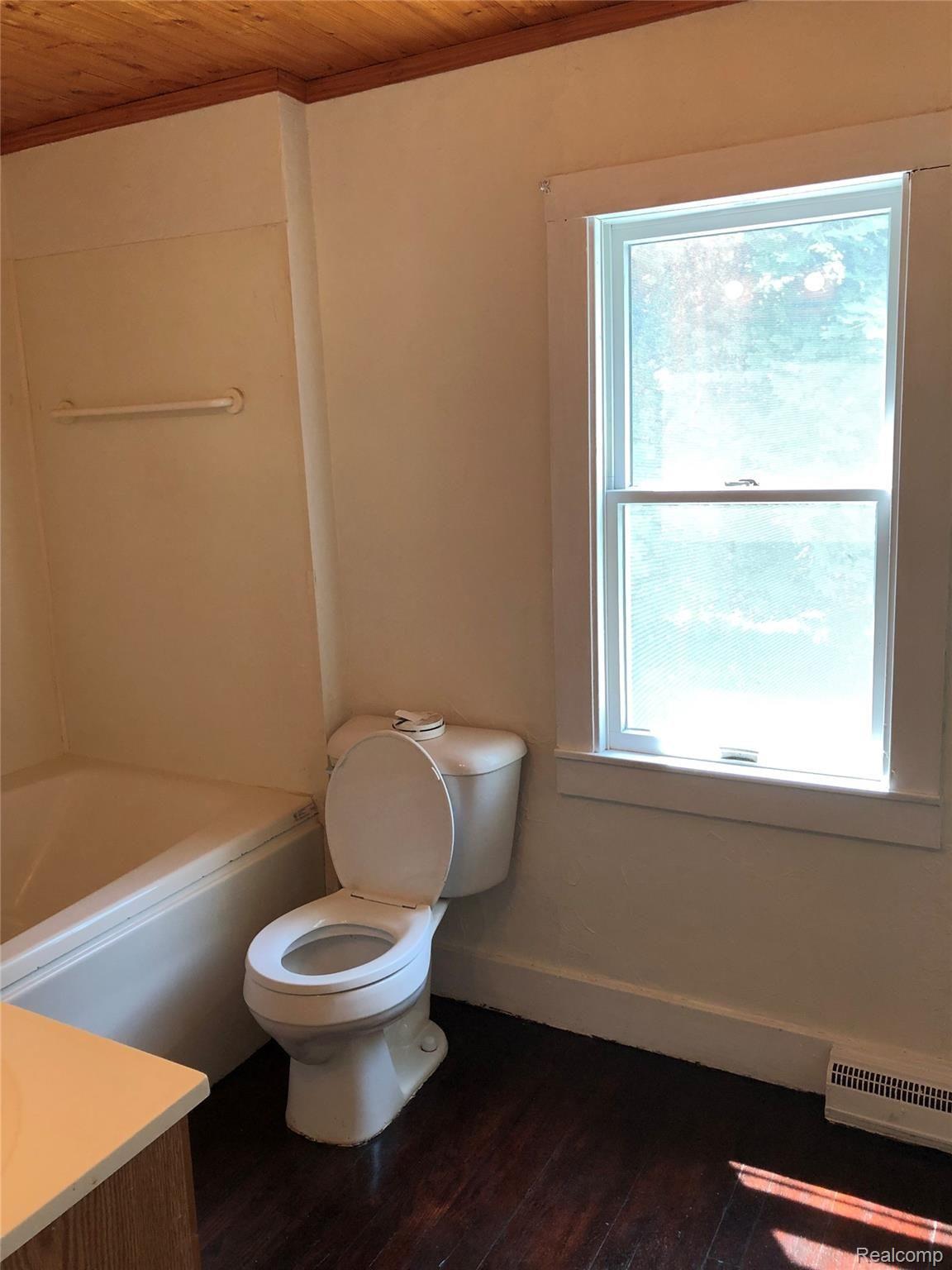 11269 North Sheridan Road New Lothrop, MI 48460 - Photo 17 of 19 IMG_0031.jpg