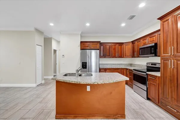 $2,200 | 306 North 18th Court, Unit 2, Fort Pierce, FL 34950