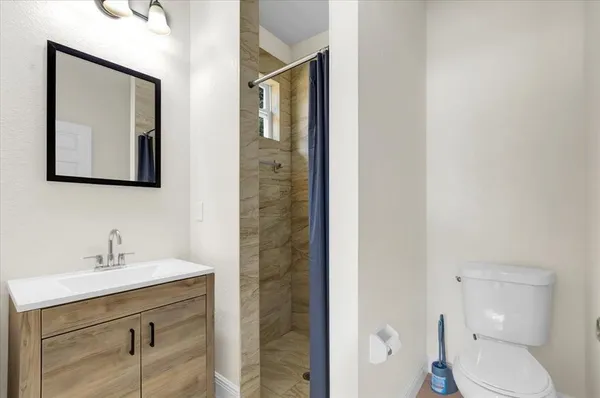 $2,200 | 306 North 18th Court, Unit 2, Fort Pierce, FL 34950