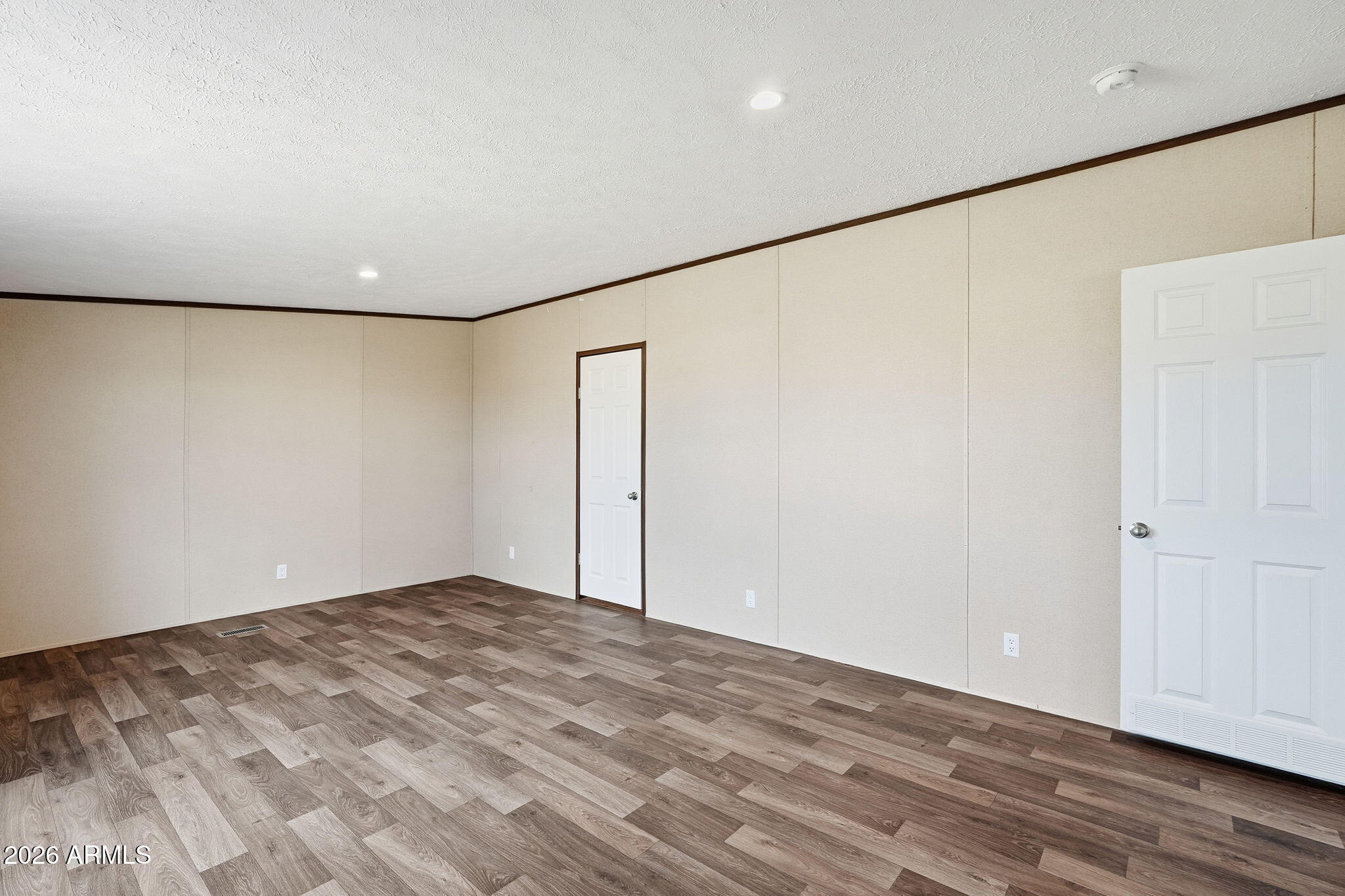 10567 North Dogwood Road Florence, AZ 85132 - Photo 12 of 28 a view of an empty room
