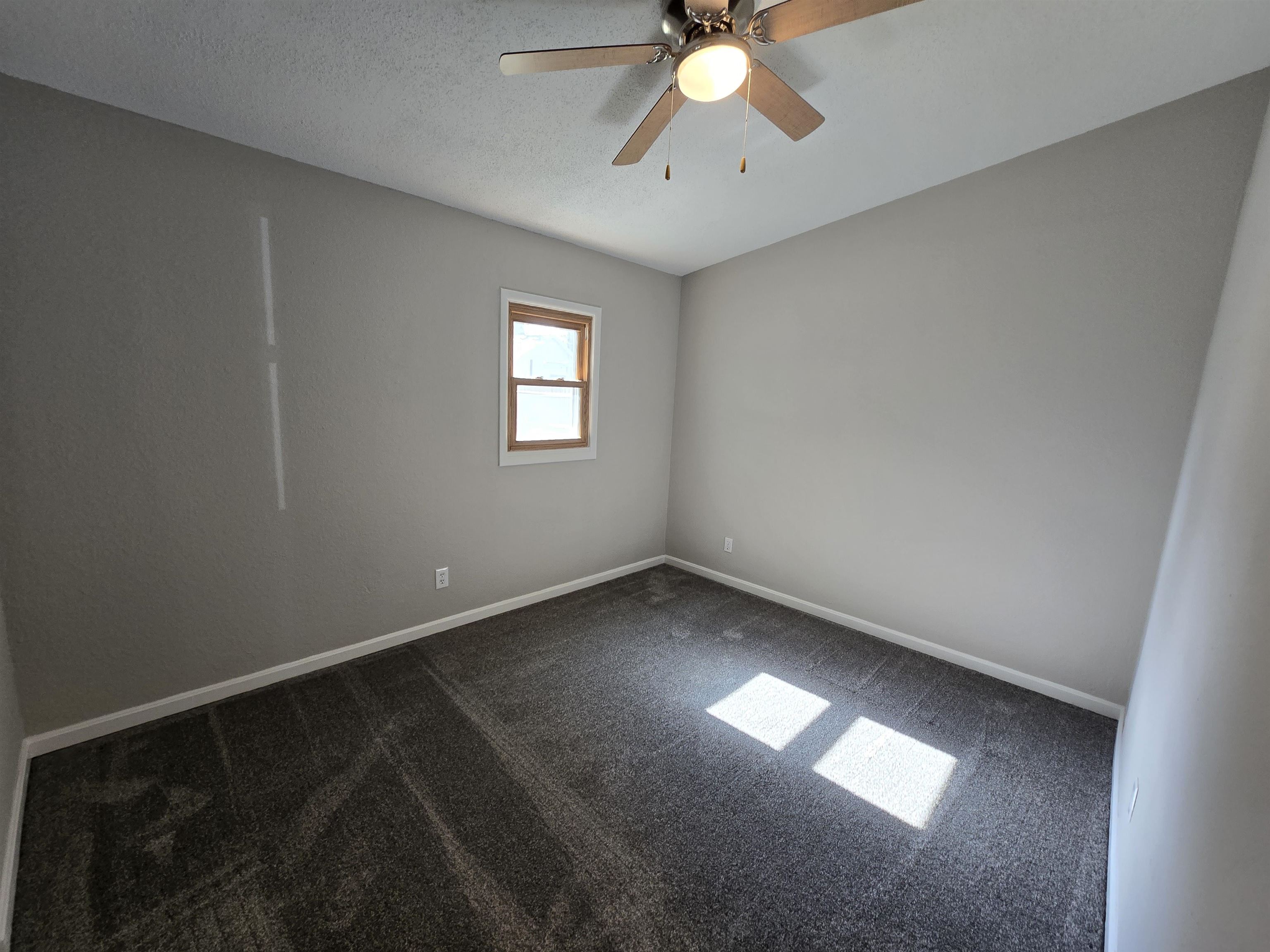 131 West Barsi Boulevard Macomb, IL 61455 - Photo 14 of 21