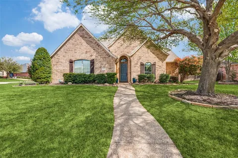 $624,900 | 159 Courtney Bay Lane, Argyle, TX 76226