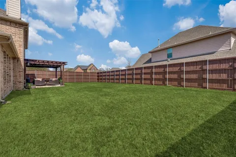 $624,900 | 159 Courtney Bay Lane, Argyle, TX 76226