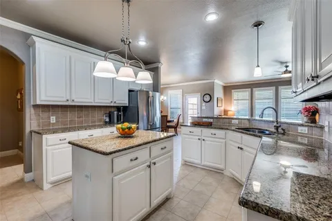 $624,900 | 159 Courtney Bay Lane, Argyle, TX 76226