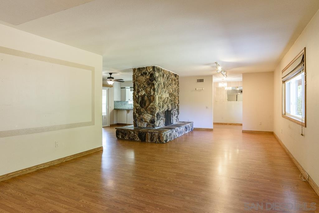 14856 Espola Road Poway, CA 92064 - Photo 2 of 25