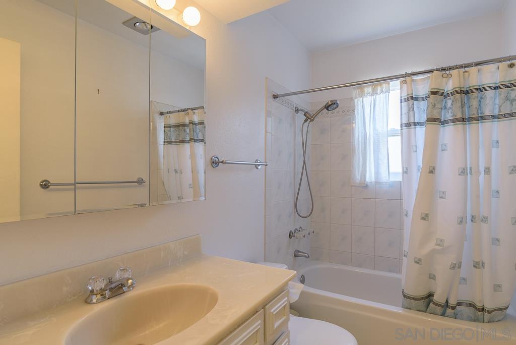 14856 Espola Road Poway, CA 92064 - Photo 18 of 25