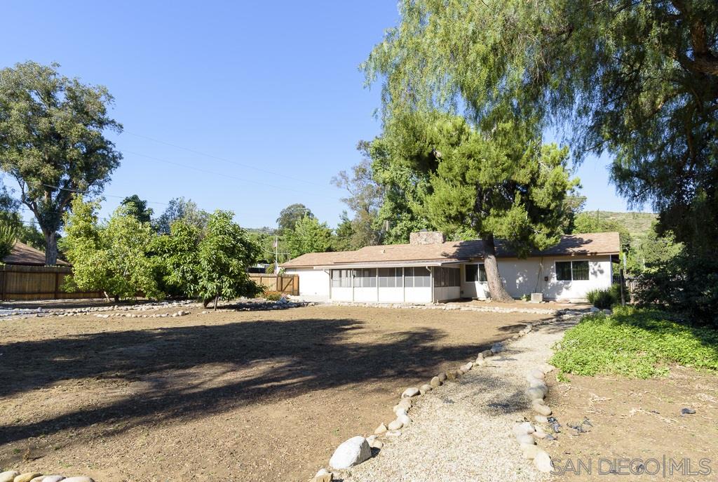 14856 Espola Road Poway, CA 92064 - Photo 21 of 25