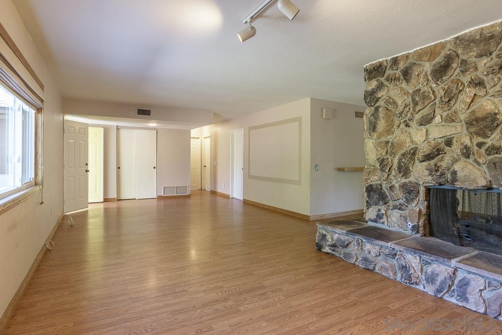 14856 Espola Road Poway, CA 92064 - Photo 7 of 25