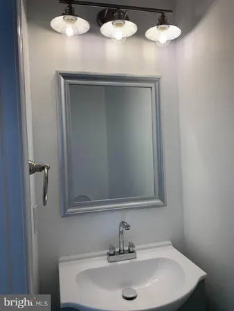 $3,950 | 3 Bridle Court, Cherry Hill, NJ 08003