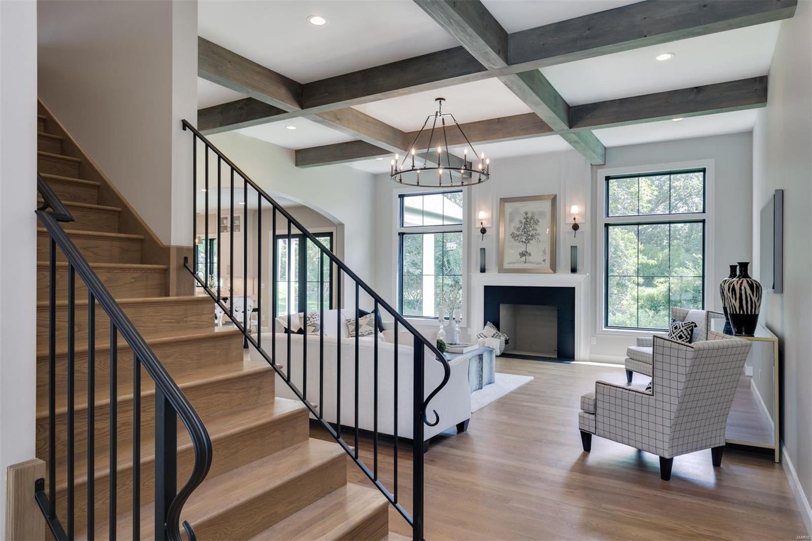 48 Williamsburg Road Creve Coeur, MO 63141 - Photo 14 of 50 Gallery Image 14